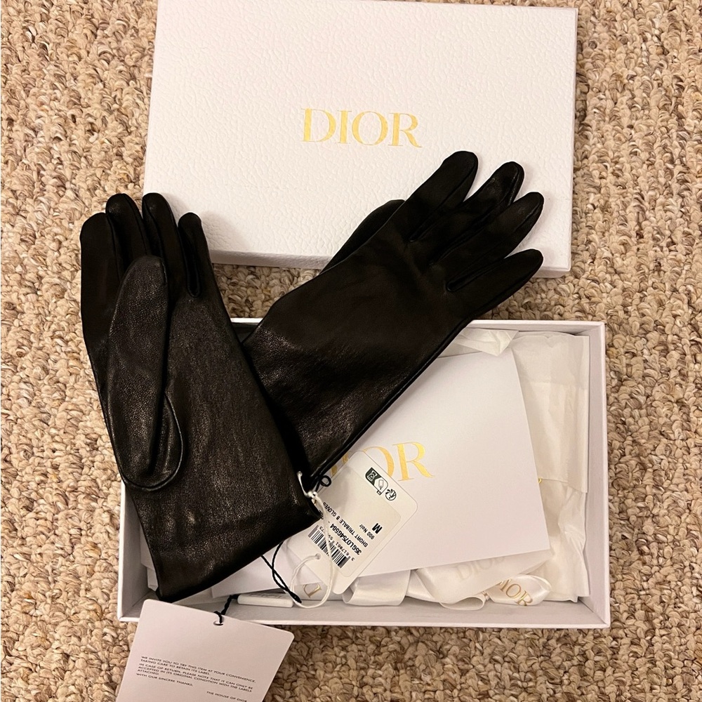 Christian Dior Tribales Gloves size M women black lambskin CD pearls authentic
